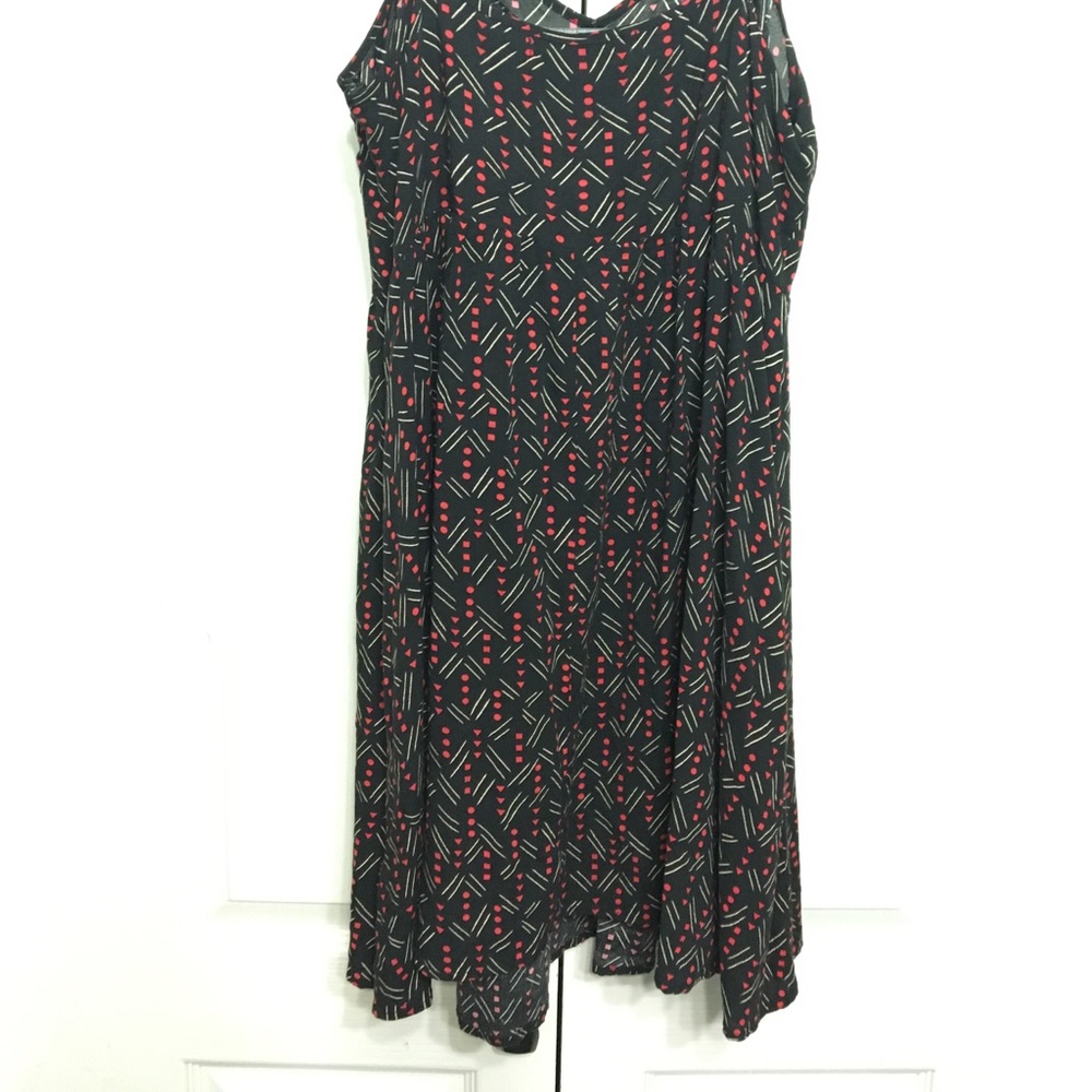 Dress - Picture 4 of 4